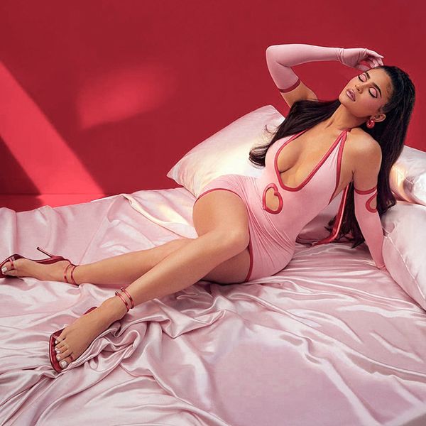 casual dresses heart-shaped hollow out halter backless mini with gloves matching 2022 summer party club outfits streetwear, Black;gray
casual dresses heart-shaped hollow out halter backless mini with gloves matching 2022 summer party club outfits streetwear, Black;gray