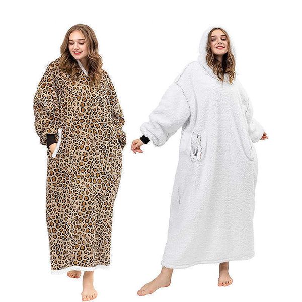 others apparel leopard print super long flannel blanket with sleeves winter oversized hoodies sweatshirt unpullover giant blanket hoodie t22, Black;white
others apparel leopard print super long flannel blanket with sleeves winter oversized hoodies sweatshirt unpullover giant blanket hoodie t22, Black;white