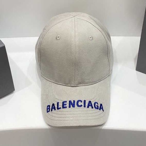 winter hat ball paris caps beanie designer new balencigass bonnet old hard baseball cap big head small outdoor casual the same style as star, Blue;gray
winter hat ball paris caps beanie designer new balencigass bonnet old hard baseball cap big head small outdoor casual the same style as star, Blue;gray