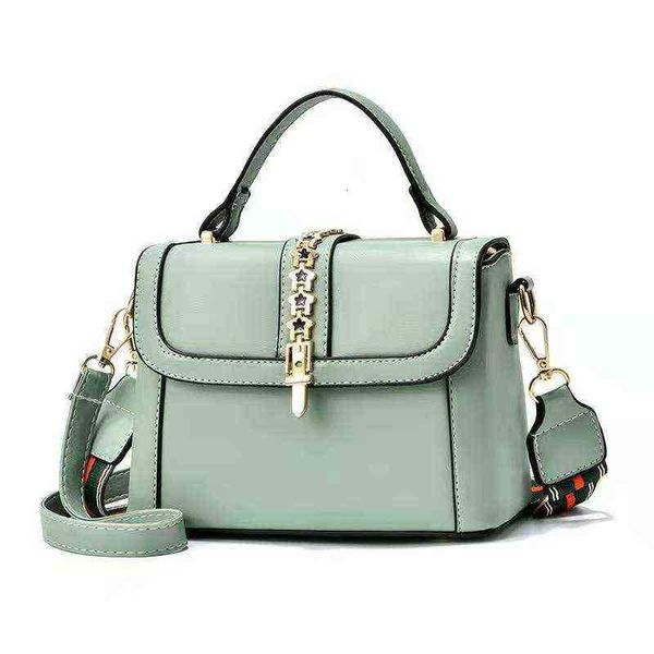evening bag small female 2021 new trendy korean style fresh student fashion one-shoulder messenger on behalf y220304
evening bag small female 2021 new trendy korean style fresh student fashion one-shoulder messenger on behalf y220304