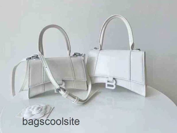 bag fashion 2023 home b designer buckle bags hourglass balenciga trend leather crocodile pattern single letter shoulder portable messenger c
bag fashion 2023 home b designer buckle bags hourglass balenciga trend leather crocodile pattern single letter shoulder portable messenger c