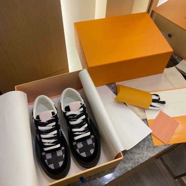 women shoe sneakers designers shoes trainers fashion leather handmade multicolor gradient technical luxurys home011 032, Black
women shoe sneakers designers shoes trainers fashion leather handmade multicolor gradient technical luxurys home011 032, Black