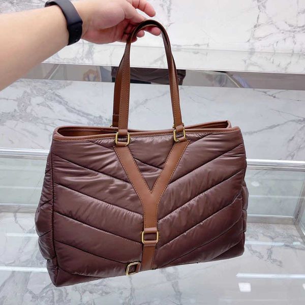y totes designer down tote bag handbag women shopping totes bags messenger shoulder vintage leather lady shopping handbags 221019
y totes designer down tote bag handbag women shopping totes bags messenger shoulder vintage leather lady shopping handbags 221019
