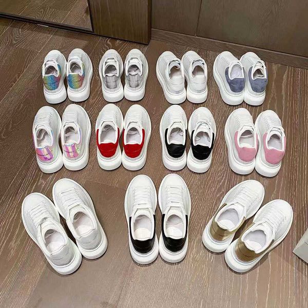 casual shoes leather small white shoes women's 2022 new thick soled high board trendy versatile casual couple sports shoes, Black
casual shoes leather small white shoes women's 2022 new thick soled high board trendy versatile casual couple sports shoes, Black