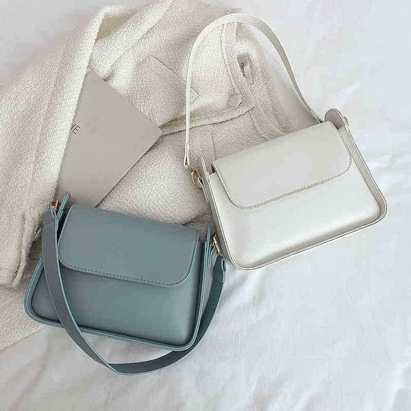 evening bag simple pu leather women shoulder underam bags fashion solid color small square flap handbags totes casual ladies y220421
evening bag simple pu leather women shoulder underam bags fashion solid color small square flap handbags totes casual ladies y220421