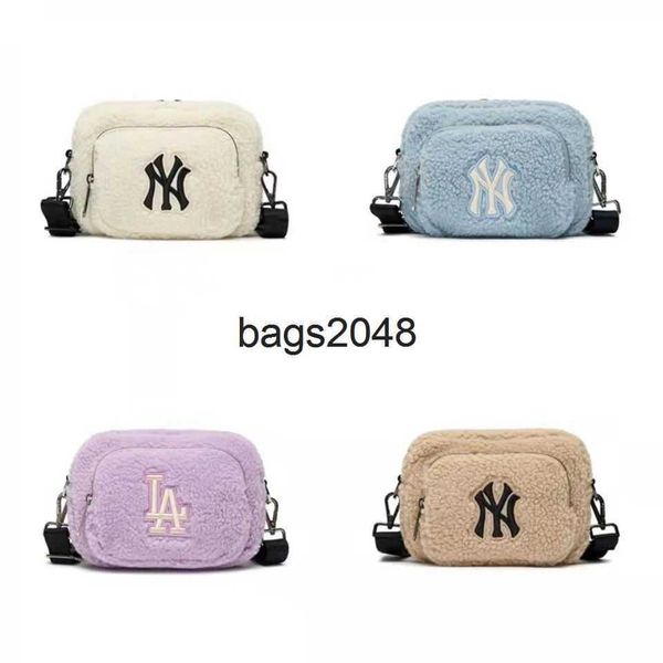 nys designer evening bags autumn winter new lamb hair crossbody bag one shoulder crossover women cute plush camera handbags
nys designer evening bags autumn winter new lamb hair crossbody bag one shoulder crossover women cute plush camera handbags