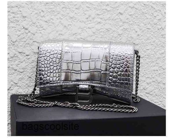 bag hourglass handbags 2022 cow balencaigass fashion chain designer trend crocodile b family letter leather one shoulder mess bzfl
bag hourglass handbags 2022 cow balencaigass fashion chain designer trend crocodile b family letter leather one shoulder mess bzfl