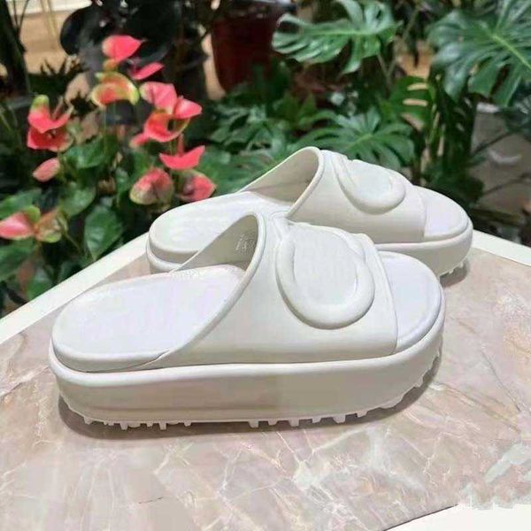 2022 new style slippers sandal sliders macaron thick bottom non-slip soft bottom fashion g house slipper women wear beach flip-flops ins 07, Black
2022 new style slippers sandal sliders macaron thick bottom non-slip soft bottom fashion g house slipper women wear beach flip-flops ins 07, Black