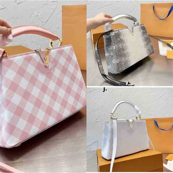 cross body womens wallets totes capucines designer handbag women graceful luxury designer shoulder bags woman handbags lady 7a quality handb
cross body womens wallets totes capucines designer handbag women graceful luxury designer shoulder bags woman handbags lady 7a quality handb