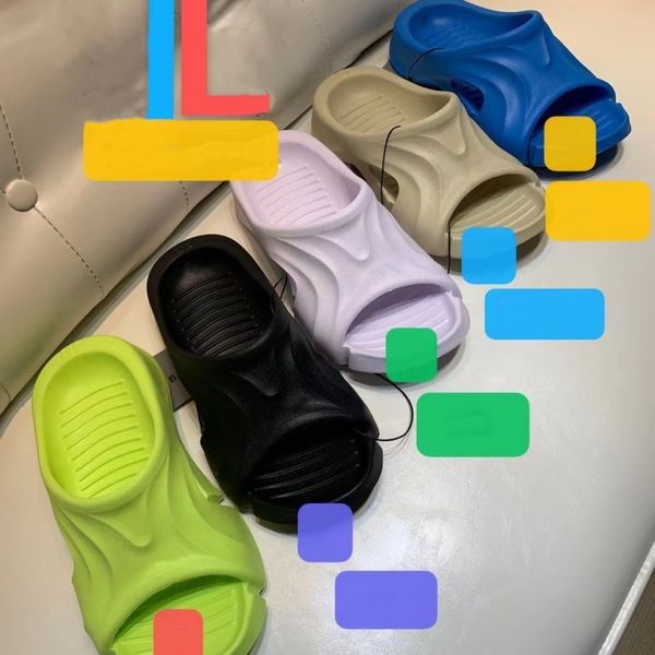 new men's slippers women's sandals deluxe designer beach shoes rubber thick soled candy high heels couple one word herringbone sli, Black
new men's slippers women's sandals deluxe designer beach shoes rubber thick soled candy high heels couple one word herringbone sli, Black