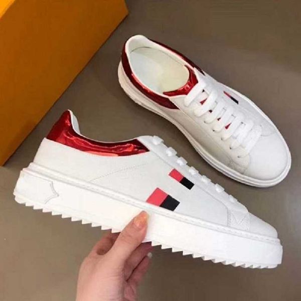 new low sneaker plaid pattern platform classic suede leather sports skateboarding shoes women sneakers home011 013, Black
new low sneaker plaid pattern platform classic suede leather sports skateboarding shoes women sneakers home011 013, Black