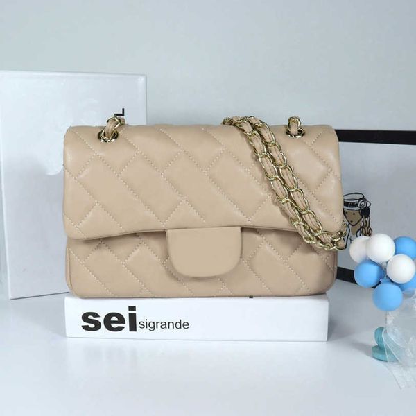 evening bag designer handbag shoulder chain bag clutch flap totes bags wallet check velour thread purse double letters solid hasp waist squa
evening bag designer handbag shoulder chain bag clutch flap totes bags wallet check velour thread purse double letters solid hasp waist squa