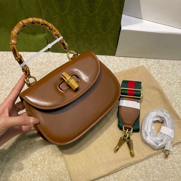 ladies luxury premium bamboo bag shoulder bags trendy versatile handbag contrast strap messenger bag solid color large capacity wallet
ladies luxury premium bamboo bag shoulder bags trendy versatile handbag contrast strap messenger bag solid color large capacity wallet