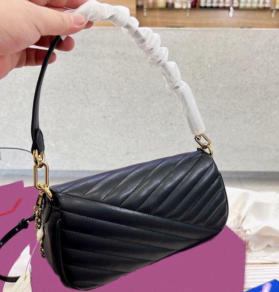 luxury designer bag shoulder handbags t quality high fashion women wallets clutch totes crossbody cowhide shoulder strap underarm bags ladie
luxury designer bag shoulder handbags t quality high fashion women wallets clutch totes crossbody cowhide shoulder strap underarm bags ladie