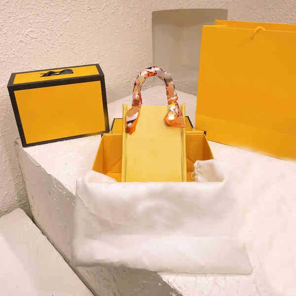 women brand fen designer tote shoulder bags vintage bucket handbags classic weavn fashion leather letter beach travel lady luxurious wallets
women brand fen designer tote shoulder bags vintage bucket handbags classic weavn fashion leather letter beach travel lady luxurious wallets