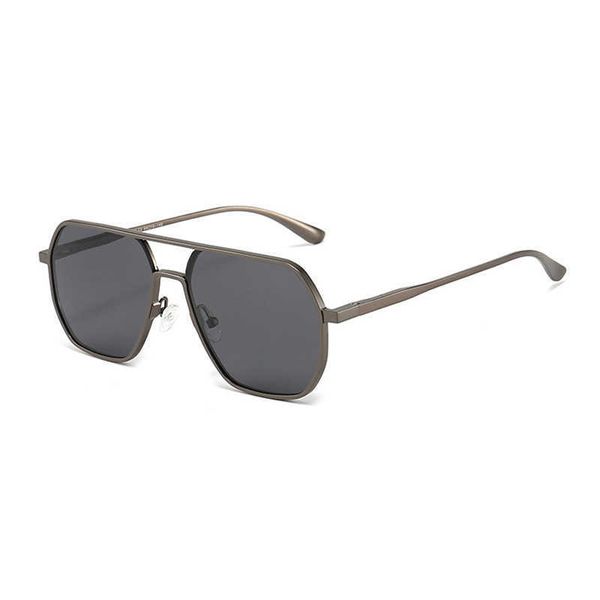 sunglasslive broadcast aluminum magnesium polarized sunglasses outdoor cycling driving sunglasses men s irregular p osensitive color changin, White;black
sunglasslive broadcast aluminum magnesium polarized sunglasses outdoor cycling driving sunglasses men s irregular p osensitive color changin, White;black