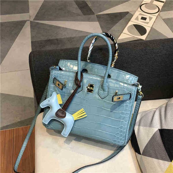 designer luxury women bags kelys herme high version women's fashion trend handbag hand sewn wax thread single shoulder birkins large ca
designer luxury women bags kelys herme high version women's fashion trend handbag hand sewn wax thread single shoulder birkins large ca