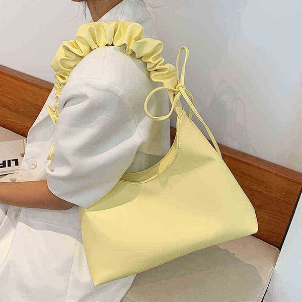 evening bag fashion pleated big shoulder for woman drawstring opening handbags female pu leather knitting bow bucket ladie corssbody y220304
evening bag fashion pleated big shoulder for woman drawstring opening handbags female pu leather knitting bow bucket ladie corssbody y220304