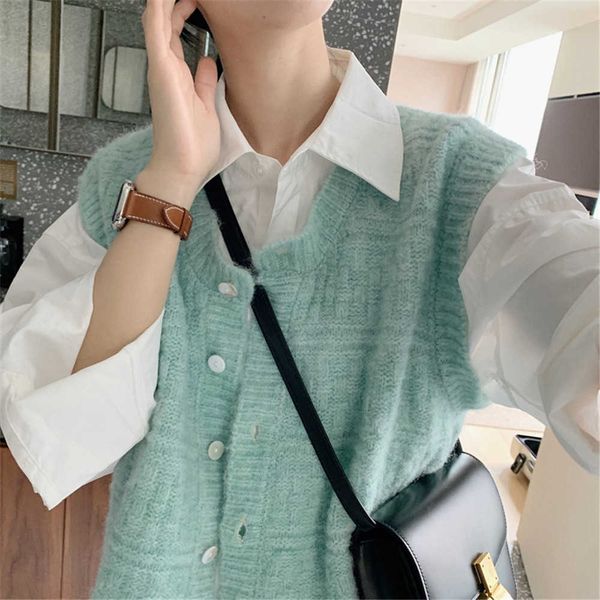 women's sweaters autumn jumper high street trendy fashion new single breasted sweater vest women soft warm knitting sweaters female bas, White;black
women's sweaters autumn jumper high street trendy fashion new single breasted sweater vest women soft warm knitting sweaters female bas, White;black