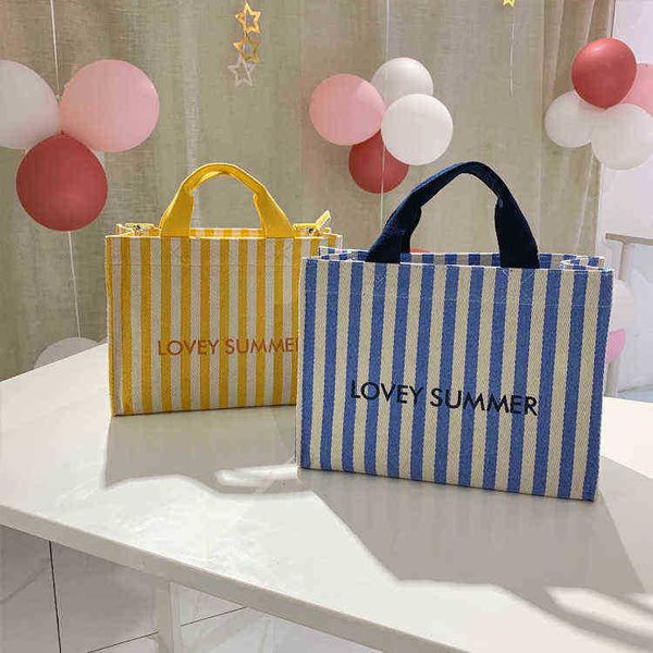 evening bag korean mahen. j small crowd same stripe horizontal one shoulder messenger handbag y220304
evening bag korean mahen. j small crowd same stripe horizontal one shoulder messenger handbag y220304