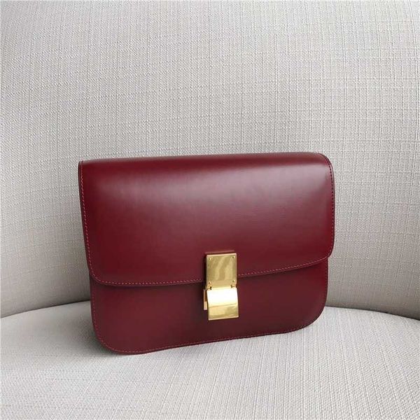 evening bag genuine leather handbags tofu shoulder messenger stewardess retro simple female 2020 q1127
evening bag genuine leather handbags tofu shoulder messenger stewardess retro simple female 2020 q1127