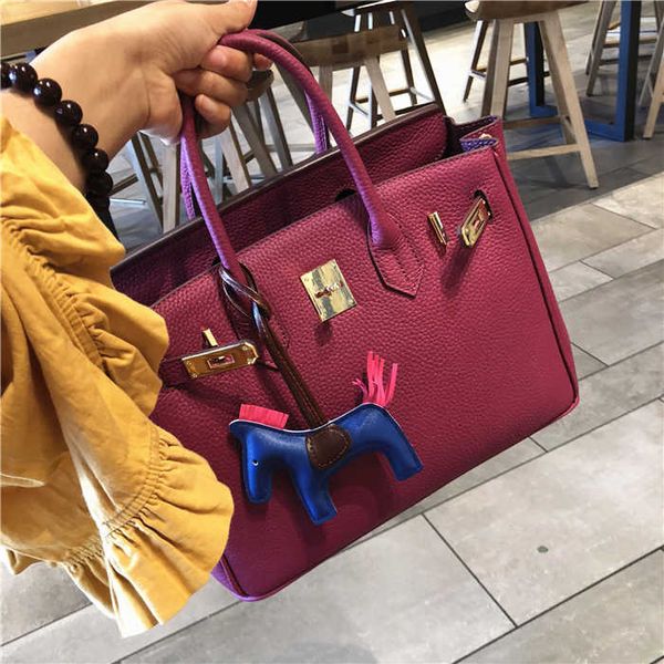 designers handbags herme birkin bags french julie buys the first layer cow leather lychee grain luxury cross body women's big bag handb
designers handbags herme birkin bags french julie buys the first layer cow leather lychee grain luxury cross body women's big bag handb