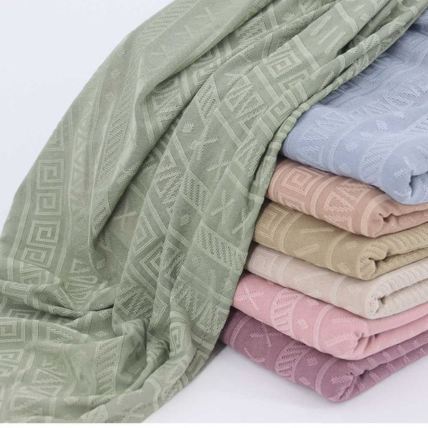 scarves 2022 selling fashionable cotton jersey hijab scarf women muslim jacquard jersey hijab, Blue;gray
scarves 2022 selling fashionable cotton jersey hijab scarf women muslim jacquard jersey hijab, Blue;gray