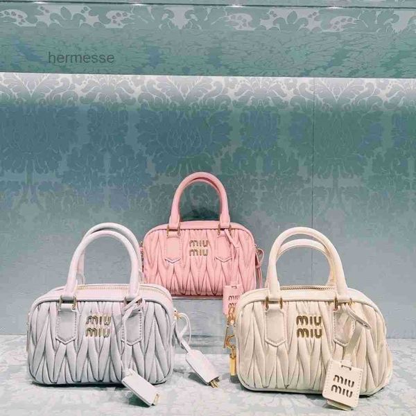 miumius designer evening bags bowling boston sheepskin pleated handbags new pillow bag one shoulder crossbody hobo handbag
miumius designer evening bags bowling boston sheepskin pleated handbags new pillow bag one shoulder crossbody hobo handbag