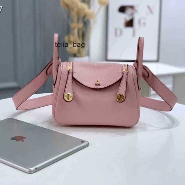designer h bags classic lindys leather mini shoulder messenger female doctor pink
designer h bags classic lindys leather mini shoulder messenger female doctor pink
