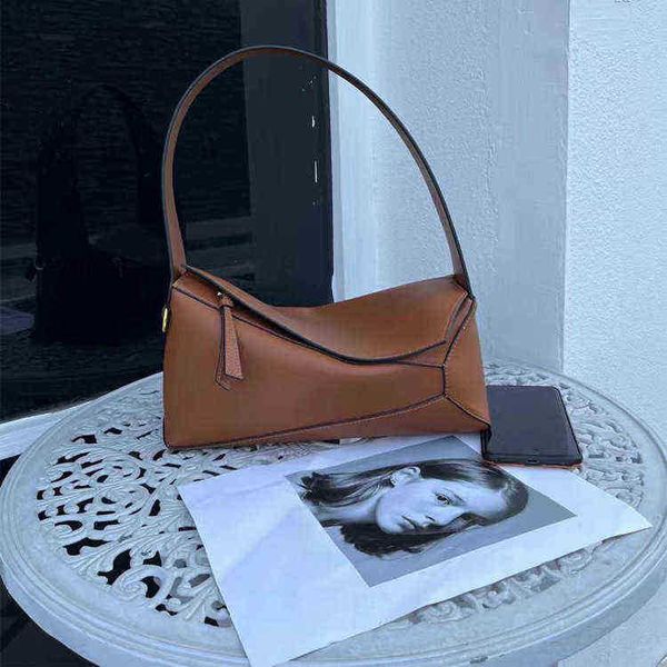 evening designer lady bag hammock purse lowe handbag cubi luxury paris brand women girl fashion shoulder versatile casual shopping trendyl 1
evening designer lady bag hammock purse lowe handbag cubi luxury paris brand women girl fashion shoulder versatile casual shopping trendyl 1