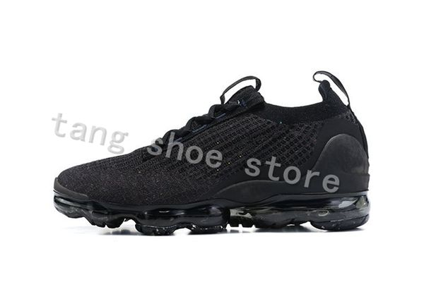2022 sports running shoes for men women black white red pure platinum pink sneakers eur36-46
2022 sports running shoes for men women black white red pure platinum pink sneakers eur36-46