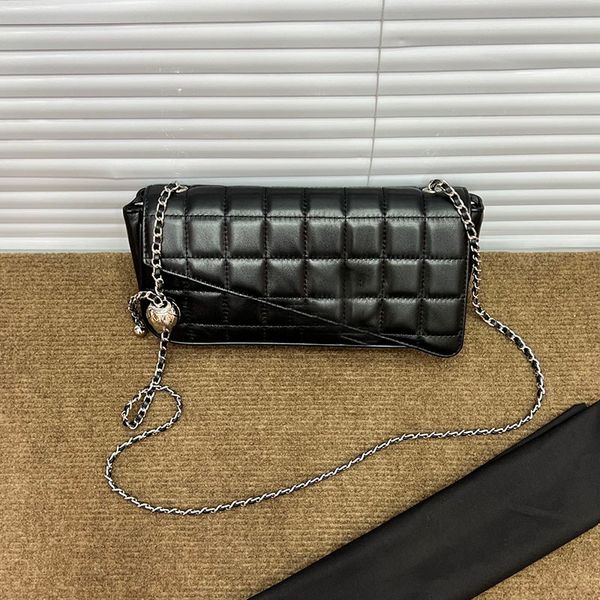 fashion women silver badge classic flap shoulder bag diamond lattice leather quilted high capacity luxury designer handbags clutch suitcases
fashion women silver badge classic flap shoulder bag diamond lattice leather quilted high capacity luxury designer handbags clutch suitcases