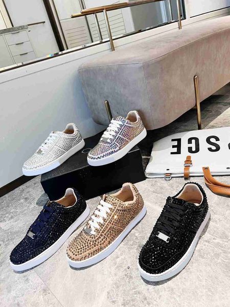 designer men's athleisure shoes luxury brand diamond ladies sneakers gold silver new flat shoes black white fashion sneaker lace box si
designer men's athleisure shoes luxury brand diamond ladies sneakers gold silver new flat shoes black white fashion sneaker lace box si