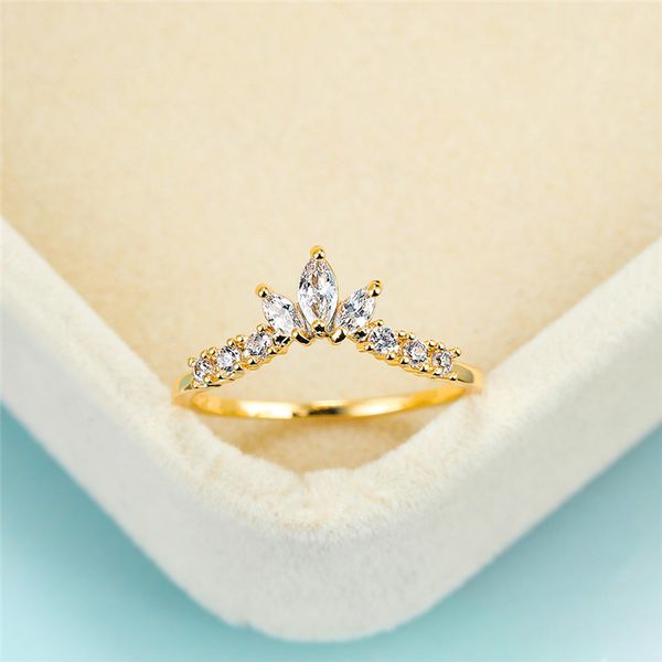 cute female white crystal stone ring yellow gold thin wedding rings for women bridal love queen crown engagement ring, Slivery;golden
cute female white crystal stone ring yellow gold thin wedding rings for women bridal love queen crown engagement ring, Slivery;golden