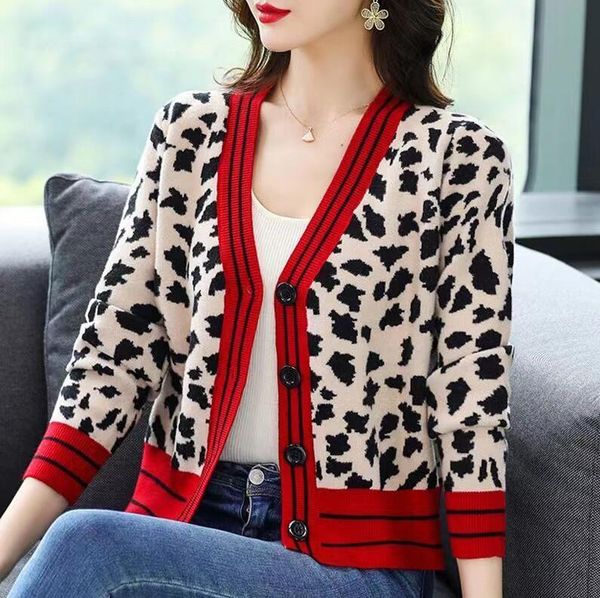women's sweaters luxury for long sleeve knitted sweater apple v neck cardigans woman black cute, White;black
women's sweaters luxury for long sleeve knitted sweater apple v neck cardigans woman black cute, White;black