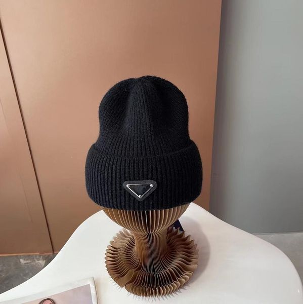 2022 autumn winter knitted beanies fashion couples hip-hop caps leisure warmth designer beanie for men woman bucket hat christmas gift acces, Blue;gray
2022 autumn winter knitted beanies fashion couples hip-hop caps leisure warmth designer beanie for men woman bucket hat christmas gift acces, Blue;gray