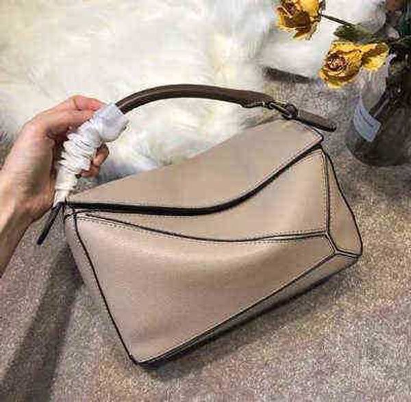 designer luxury women bag lowe handbags totes womens crossbody loulous puzzle handbag loweitys 5acubi shoulder fashion capacity versatile ba
designer luxury women bag lowe handbags totes womens crossbody loulous puzzle handbag loweitys 5acubi shoulder fashion capacity versatile ba