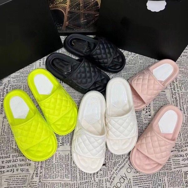clourful slippers women fluorescent green pool shoes classic brand indoor plaid sandals summer outdoor flip flops luxury flat heel bathroom, Black
clourful slippers women fluorescent green pool shoes classic brand indoor plaid sandals summer outdoor flip flops luxury flat heel bathroom, Black