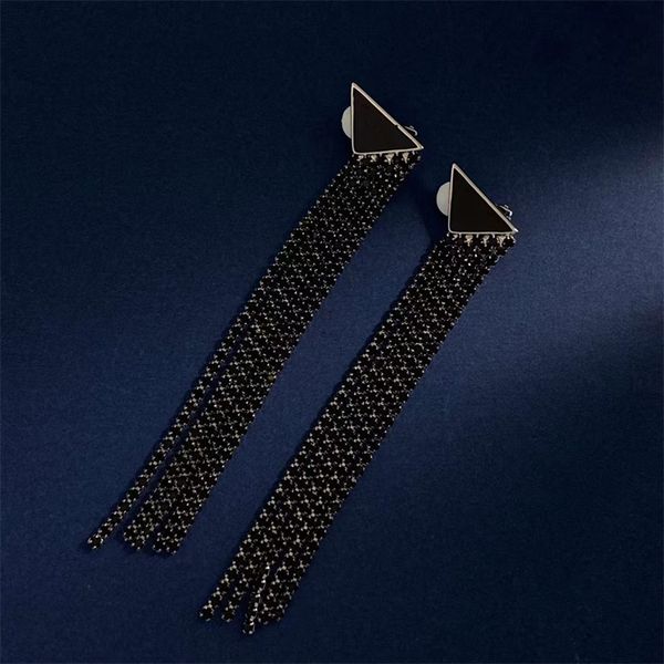 luxury designer earring geometric stud earrings designers for women long hoop earrings letter inverted triangle crystal ear ring simple fine, Golden;silver
luxury designer earring geometric stud earrings designers for women long hoop earrings letter inverted triangle crystal ear ring simple fine, Golden;silver
