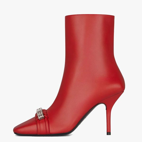 2022 women's boots brand fashion metal decoration slim high heel side zipper nude short red women's wedding shoes black
2022 women's boots brand fashion metal decoration slim high heel side zipper nude short red women's wedding shoes black
