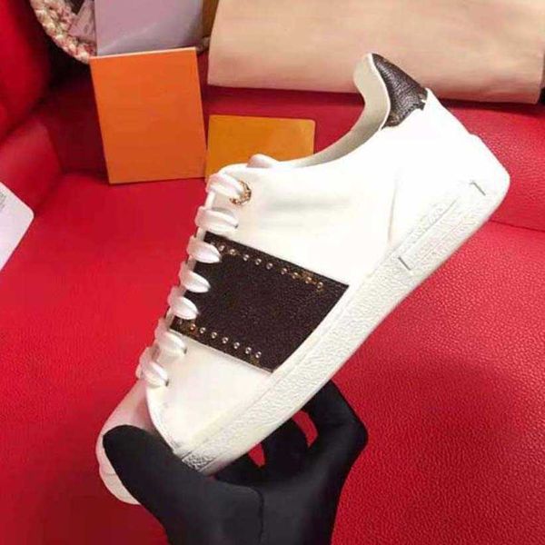 wholesale designer shoes skateboard sneakers runnings sport outside classic casual men women leather embroidered ace bee black white for ck6
wholesale designer shoes skateboard sneakers runnings sport outside classic casual men women leather embroidered ace bee black white for ck6
