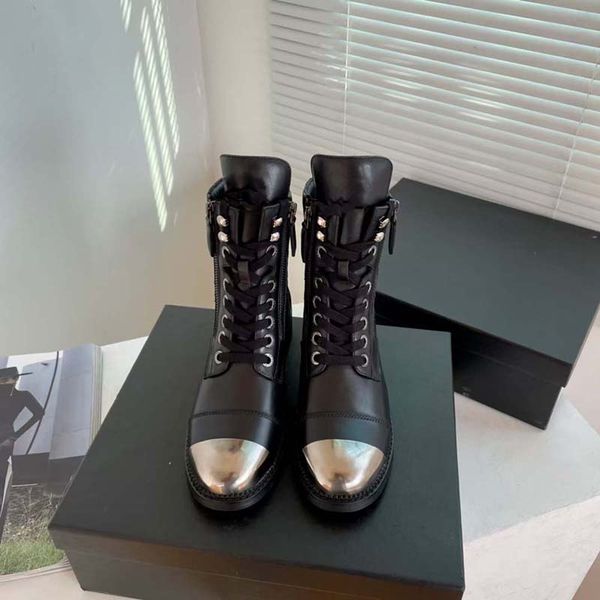 martin boots knight boot outdoor bootie luxurious designer fashion cowskin leather high end level quality laces adjustable zipper opening he, Black
martin boots knight boot outdoor bootie luxurious designer fashion cowskin leather high end level quality laces adjustable zipper opening he, Black