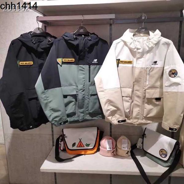 autumn 22 new balancess rushsuit coat co branded nb bearded workwear jacket for men and women, Black;brown
autumn 22 new balancess rushsuit coat co branded nb bearded workwear jacket for men and women, Black;brown