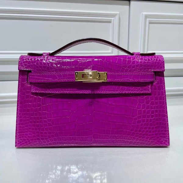 designer luxurys women totes handbags handle h home capacity pocket genuine leather crocodile pattern gold hardware european and american 8p
designer luxurys women totes handbags handle h home capacity pocket genuine leather crocodile pattern gold hardware european and american 8p