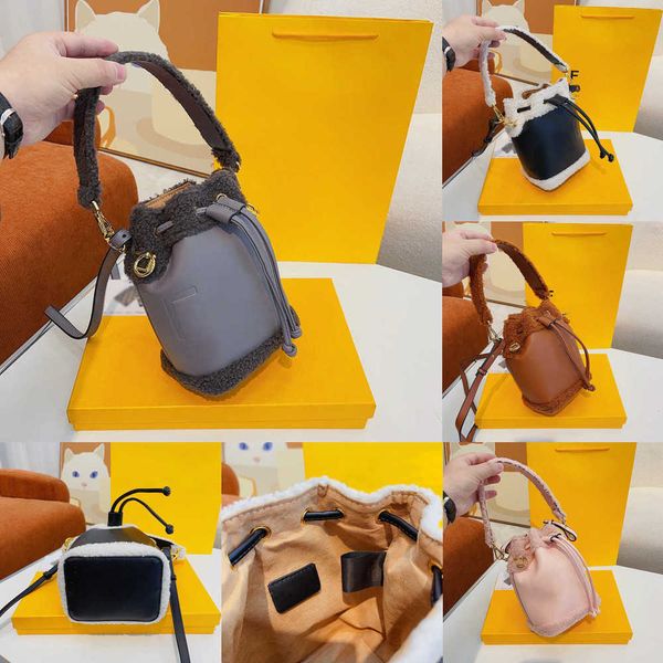 fends designer luxury women bag fend handbags fende tote beach fendyity shoulder bags fendace purses designers woman handbag 7a eje8
fends designer luxury women bag fend handbags fende tote beach fendyity shoulder bags fendace purses designers woman handbag 7a eje8