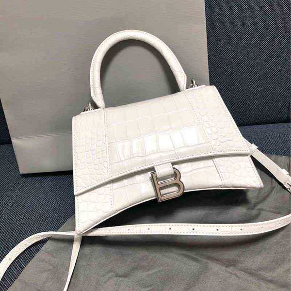 designer balencigas trendy bags star's bags crocodile women's 2022 versatile b family b-shaped leat
designer balencigas trendy bags star's bags crocodile women's 2022 versatile b family b-shaped leat