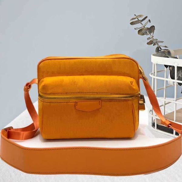 bags messenger luxury ladies fashionable comfortable casual women diagonal model m44626 size
bags messenger luxury ladies fashionable comfortable casual women diagonal model m44626 size