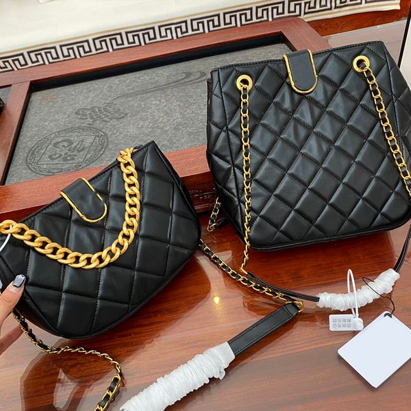 womens vinatge super model quilted cc shopping bags goldn chain tote metal crossbody shoulder mini small luxury designer outdoor sacoche han
womens vinatge super model quilted cc shopping bags goldn chain tote metal crossbody shoulder mini small luxury designer outdoor sacoche han