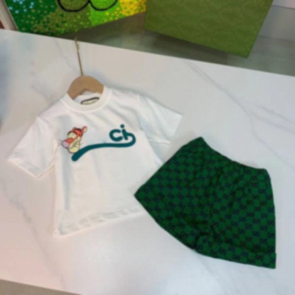 luxury designer kids clothing sets new all over lettered green shorts t-shirt set fashion british fashion brand summer childrens treasures a, White
luxury designer kids clothing sets new all over lettered green shorts t-shirt set fashion british fashion brand summer childrens treasures a, White