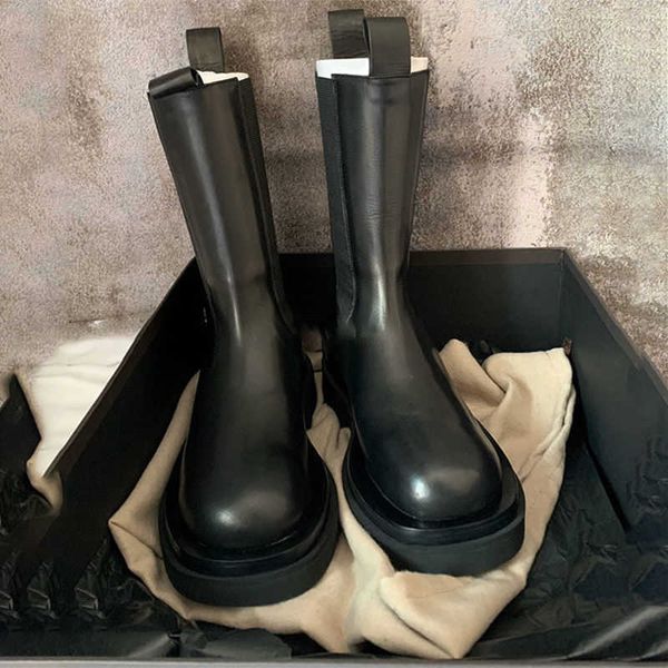 designer boots bottega martin boot men women autumn winter leather smoke medium thick soled chelsea booties, Black
designer boots bottega martin boot men women autumn winter leather smoke medium thick soled chelsea booties, Black